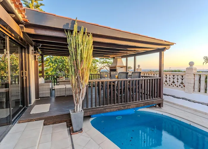 Oceanfront - Amarilla Breeze Ferienhaus *