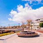 Exclusive Oceanfront With Pool & Golf Views
