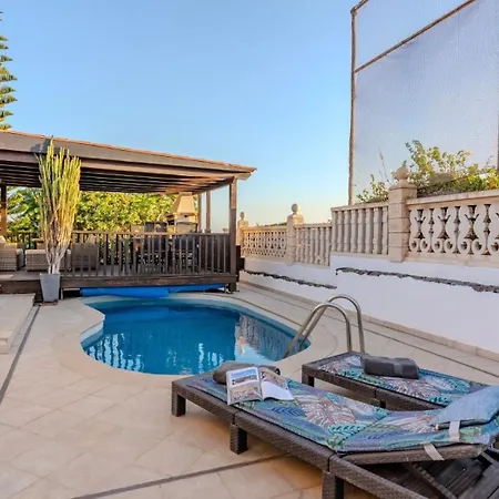 Oceanfront - Amarilla Breeze *