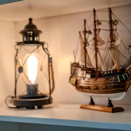 Oceanfront - Amarilla Breeze