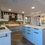 Nyaraló Exclusive Oceanfront With Pool & Golf Views
