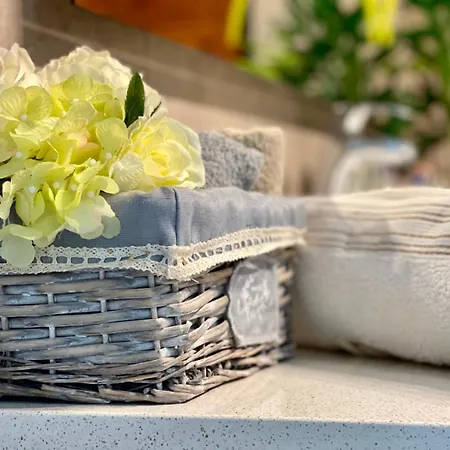 Oceanfront - Amarilla Breeze *