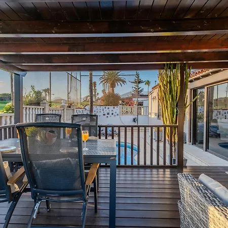 Сasa de vacaciones Oceanfront - Amarilla Breeze