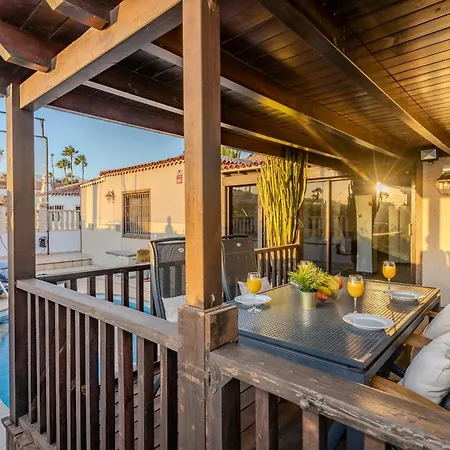 Сasa de vacaciones Oceanfront - Amarilla Breeze